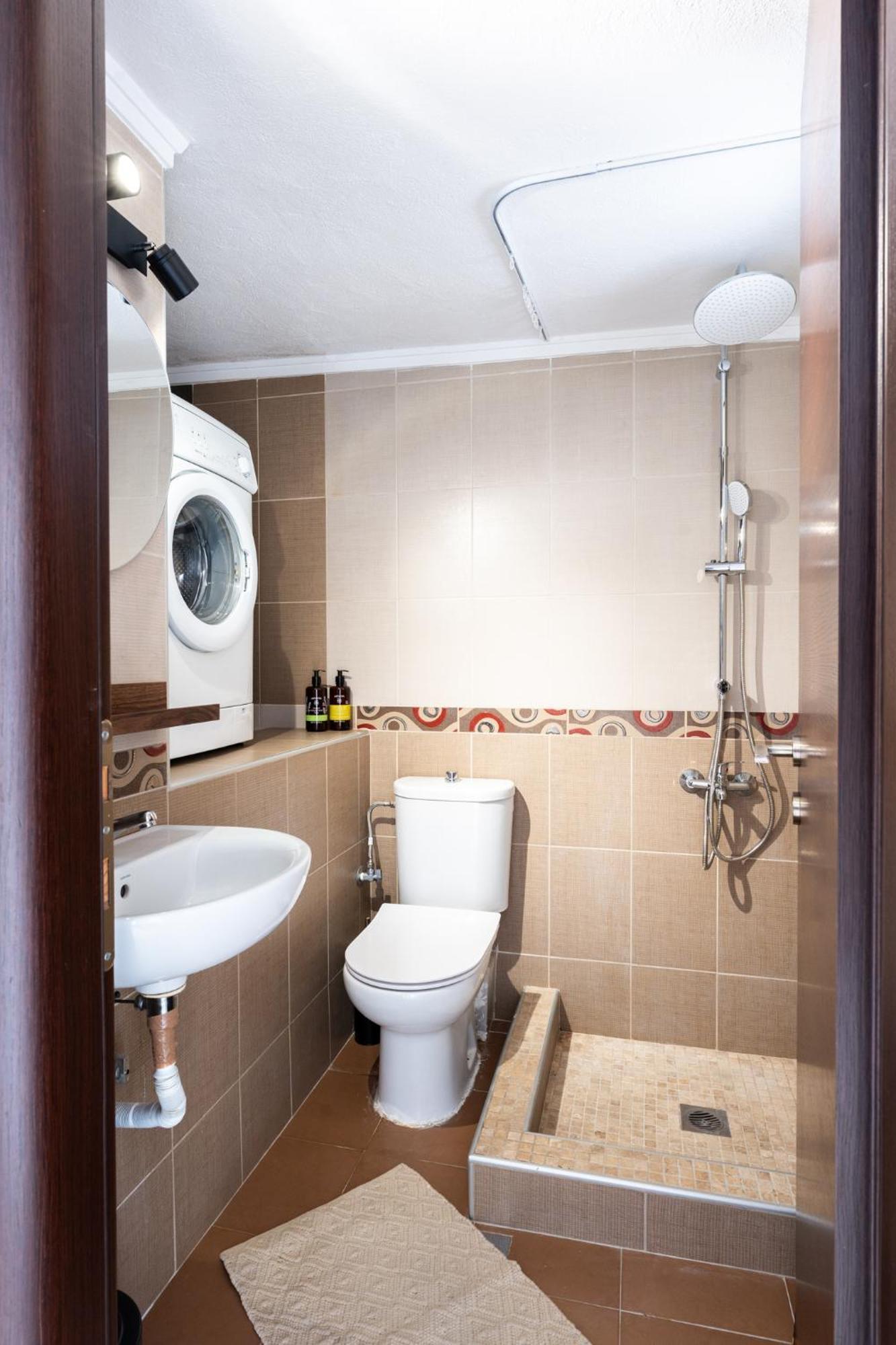 Pomegranate Luxury Penthouse Maisonette With Beautiful Terrace & Free Parking By Binobi ! Thessaloniki Exterior photo