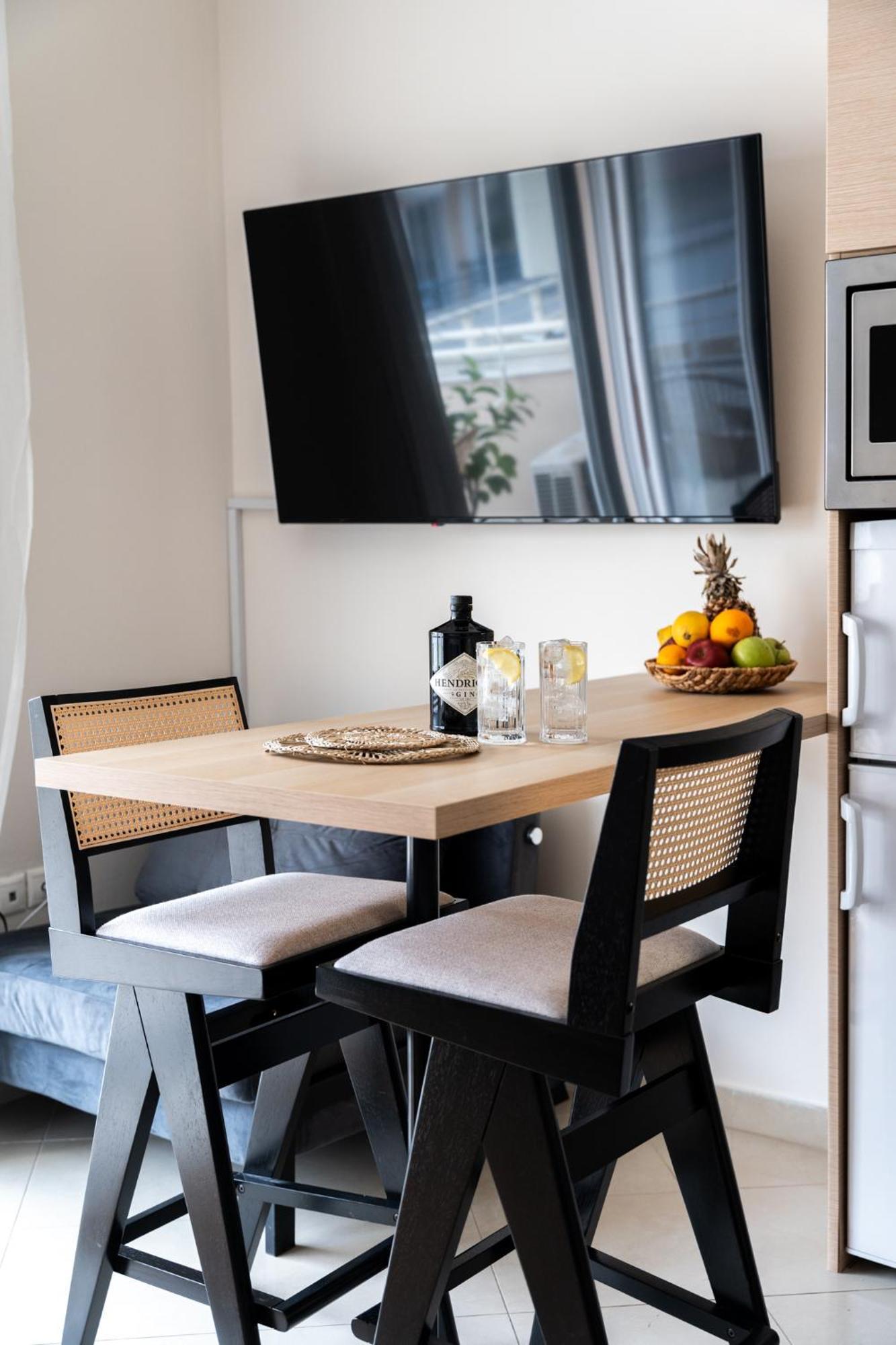 Pomegranate Luxury Penthouse Maisonette With Beautiful Terrace & Free Parking By Binobi ! Thessaloniki Exterior photo